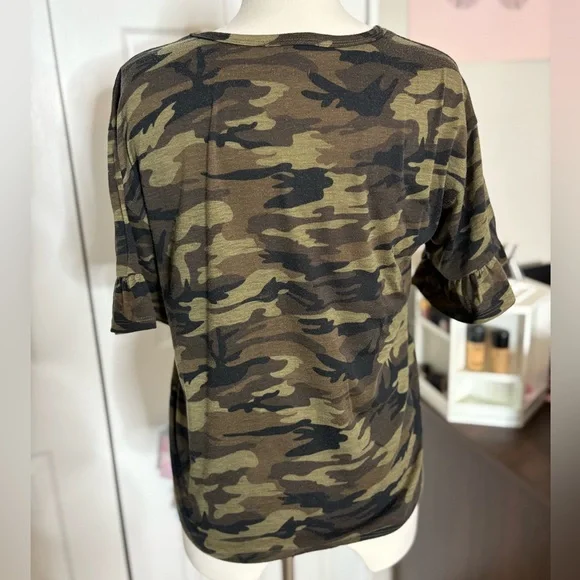 Miss Me Camouflage Short Sleeve Tee - Picture 2 of 6